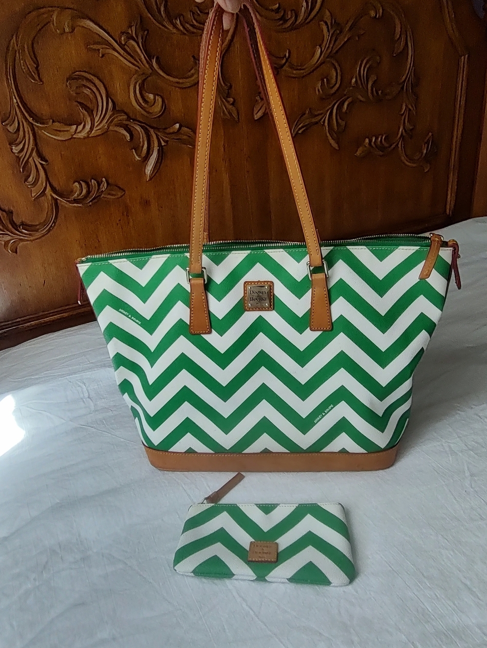 Dooney & Bourke Green White Chevron Tote Trim Leather Brown